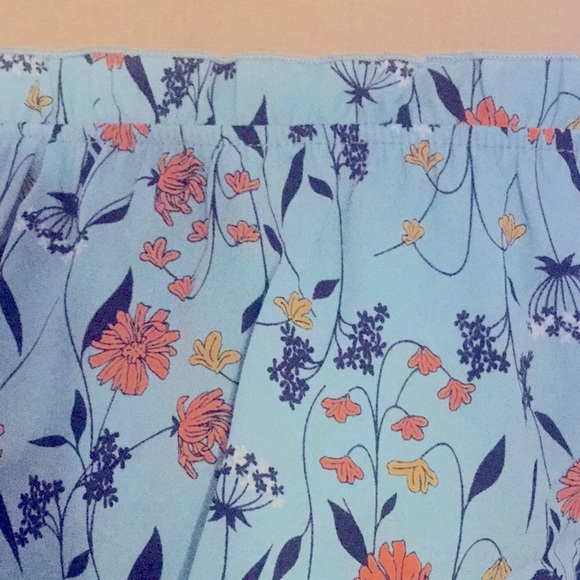 ❌DONATED❌Blue Floral Print Off The Shoulders Ruffle Top - Picture 6 of 7